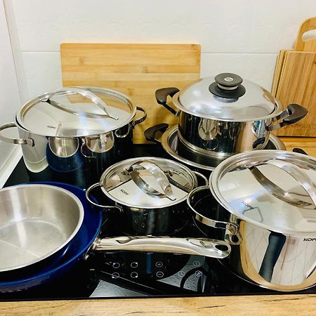 Schone, Gut Ausgestattete Wohnung Fur 1 Bis 4 Personen - Zentral Gelegen 바트엠스 외부 사진
